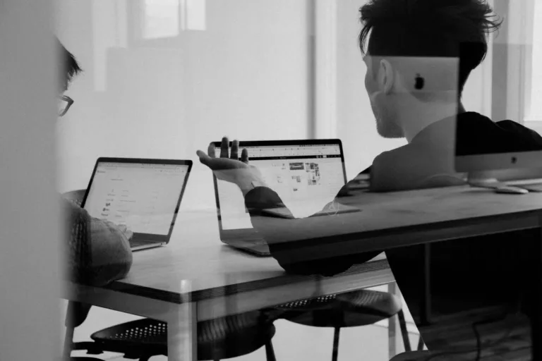 Must Have Best Macbook Pro and Air Accessories