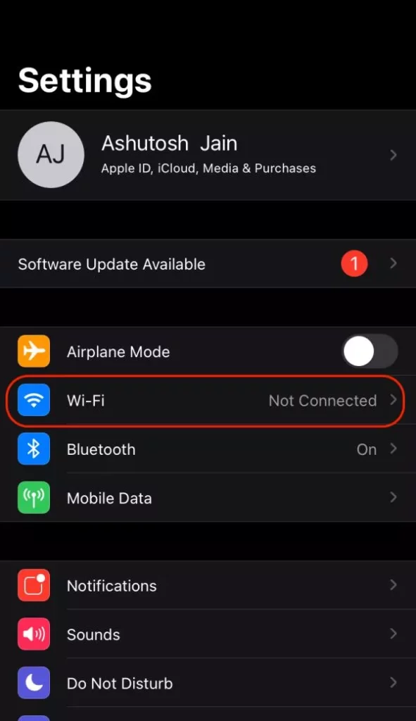 WhatsApp not sending and receiving messages