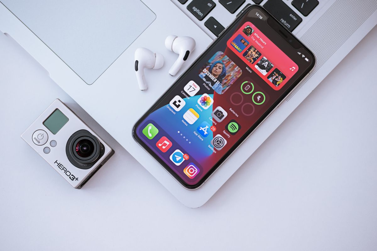[Guide] How to Turn Off AirPlay on iPhone - Tiny Quip