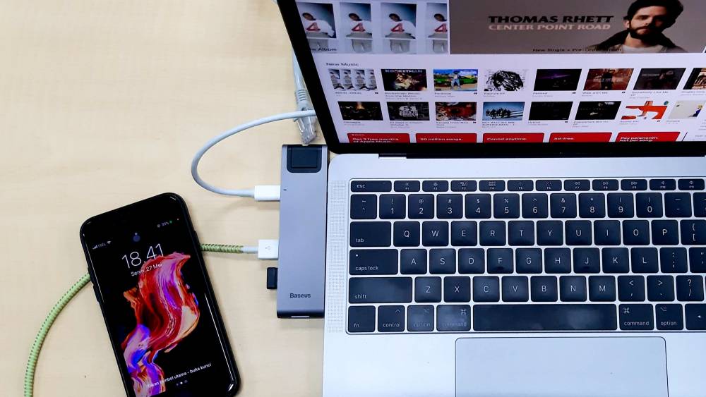 MacBook Not Charging after Connecting to USB