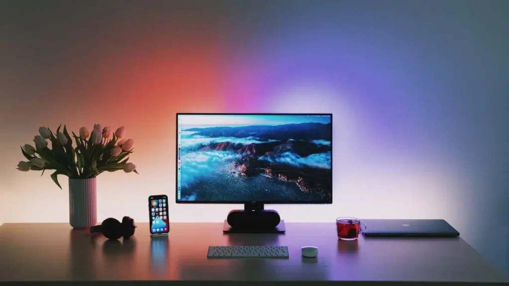 External Monitor on MacBook Pro Pink Screen