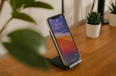 Best Wireless Charger for iPhone