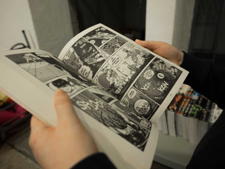Best Manga Apps on iOS: iPhone and iPad