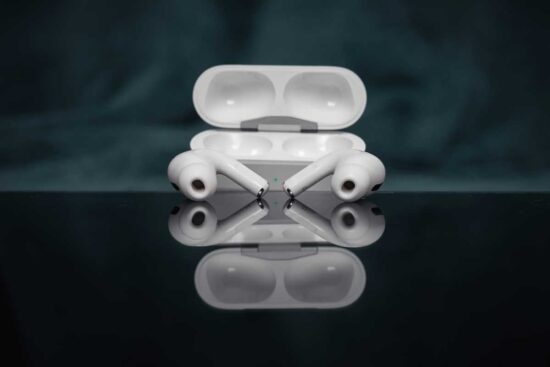 Apple AirPods