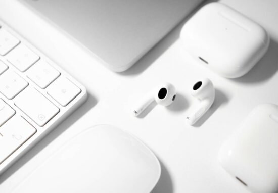 AirPods